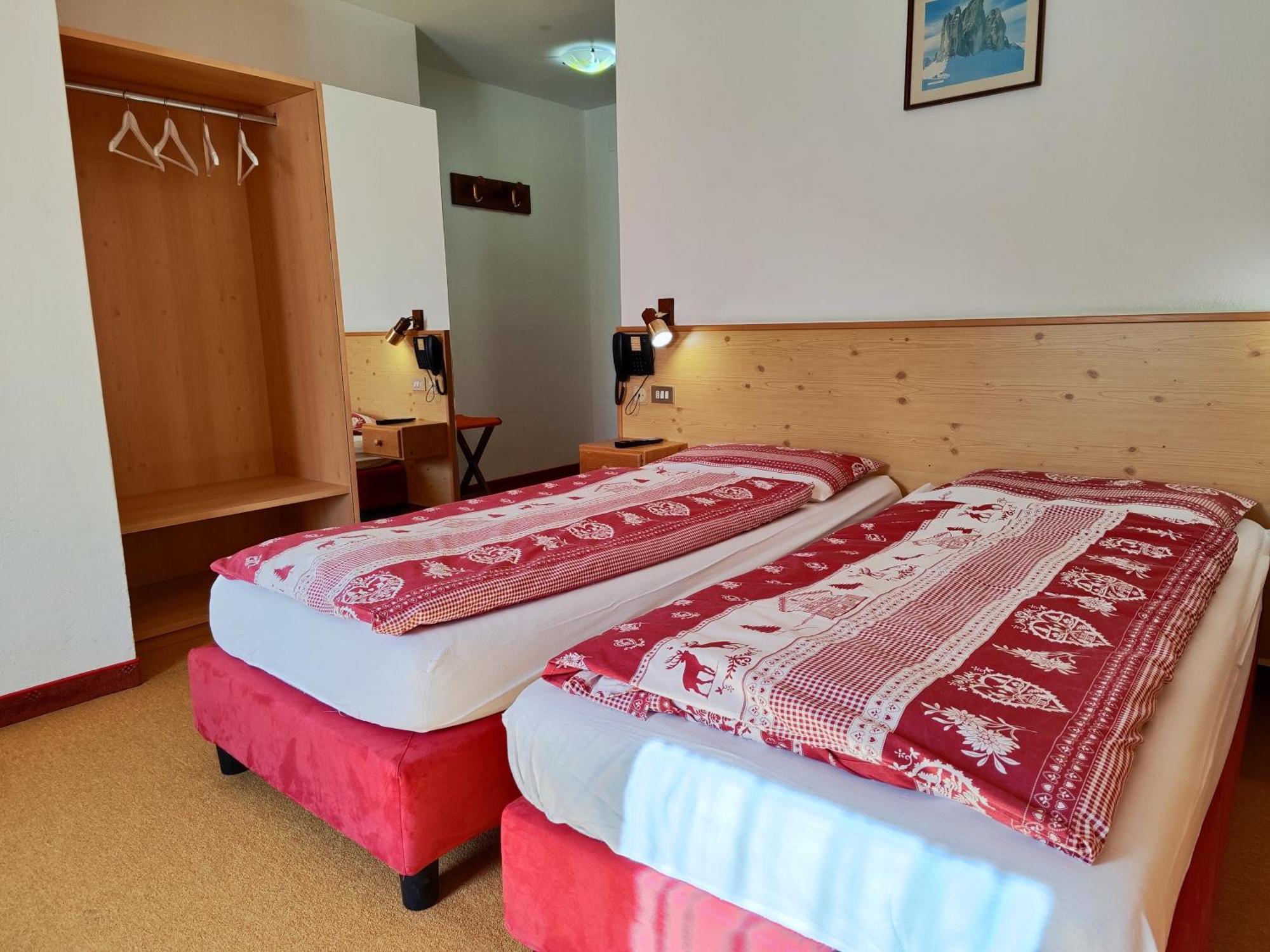 Albergo Pensione Sport Arabba Bagian luar foto