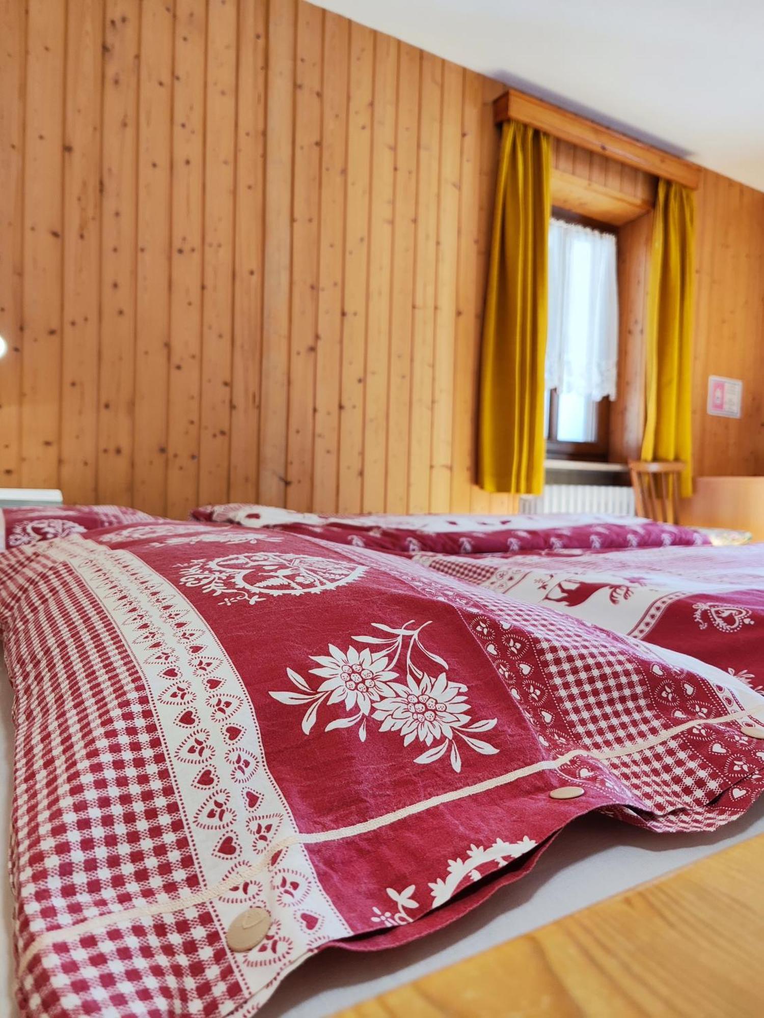 Albergo Pensione Sport Arabba Bagian luar foto
