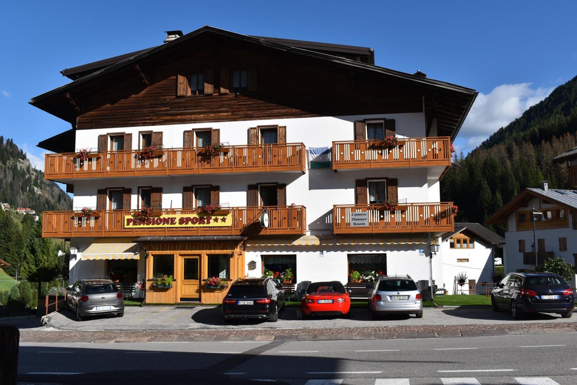 Albergo Pensione Sport Arabba Bagian luar foto